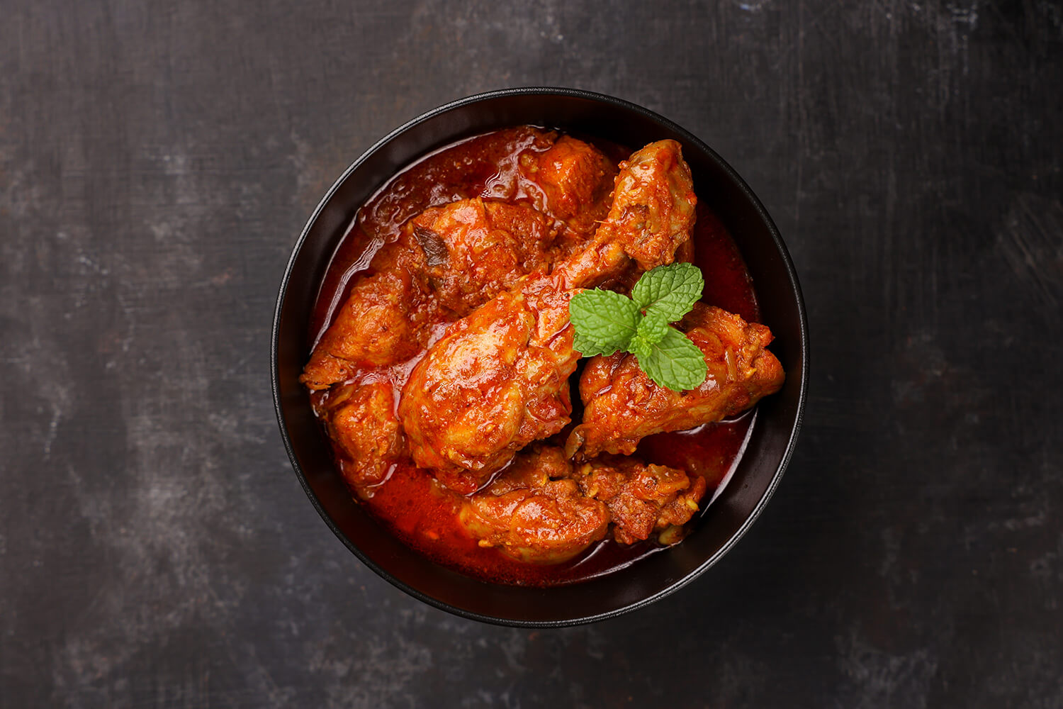 Bróculos com frango Tikka Massala